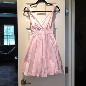 Vineyard Vines Pink and White dress